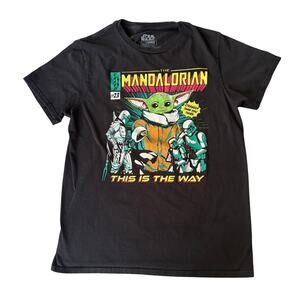 Star Wars The Mandalorian Grogu Graphic T-Shirt Geek Pop Culture M Cartoon Tees